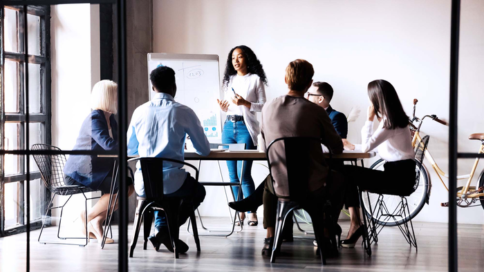 Verkaufsleiter Ausbildung KV Business Scholl Zürich